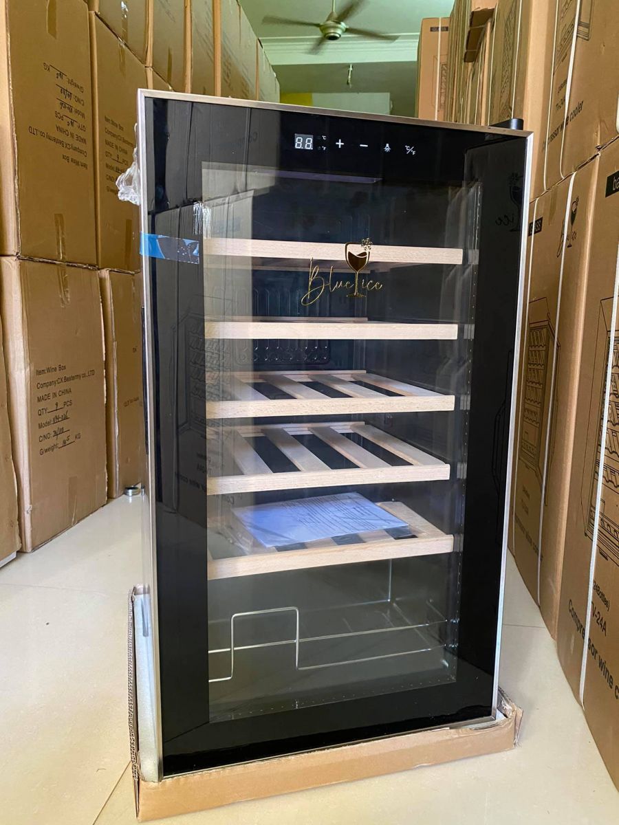 tủ bảo quản rượu vang 24 chai